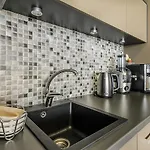 Apartament Alek *