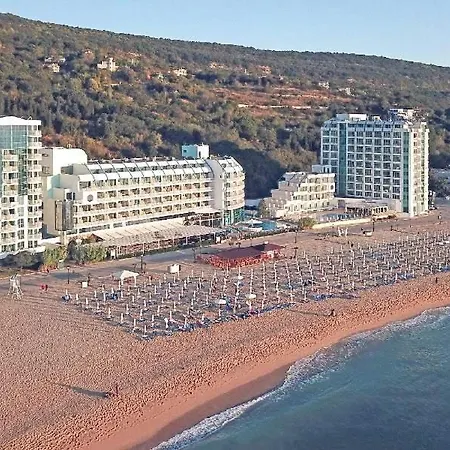 Апартаменты Alek Золотые Пески